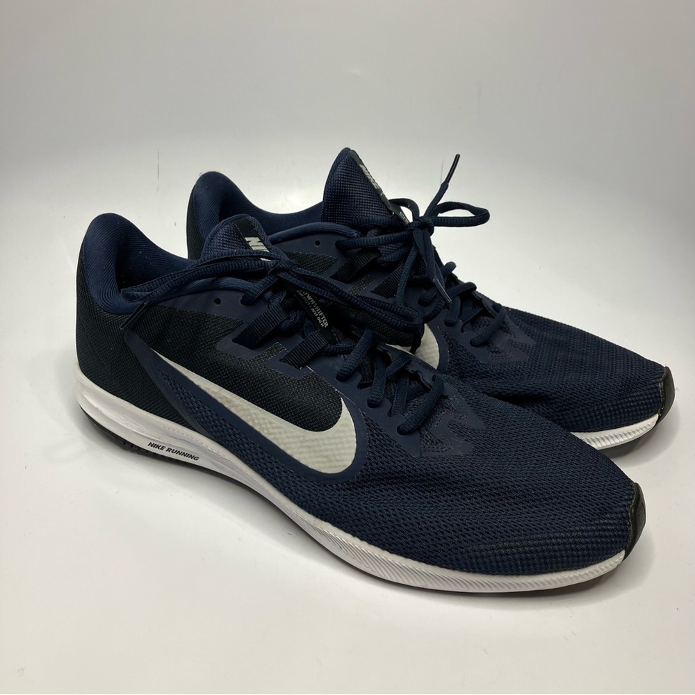 Nike Downshifter sneakers navy blue white size 11